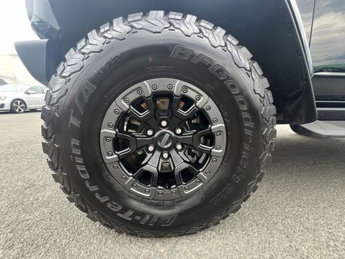Used 2024 Ford Bronco Raptor w/ Interior Carbon Fiber Pack 6 AWD/4WD image 28