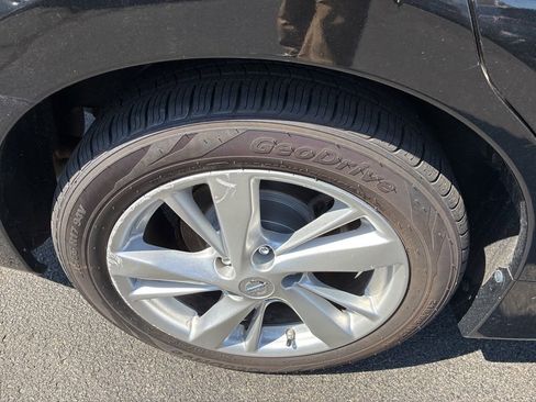 Used 2013 Nissan Altima 2.5 SV FWD image 14