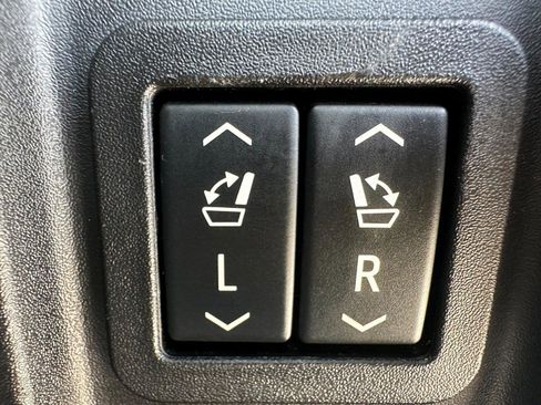 Used 2024 Chevrolet Traverse RS w/ LPO, Floor Liner Package image 26