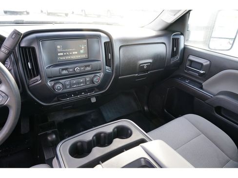 Used 2017 Chevrolet Silverado 1500 W/T w/ Trailering Package image 21