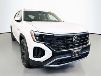 New 2026 Volkswagen Atlas Cross Sport SE AWD/4WD video 1