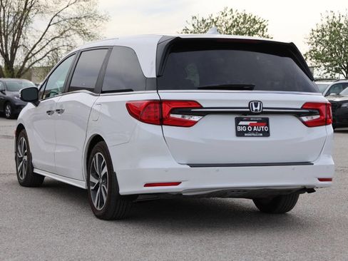 Used 2023 Honda Odyssey Touring image 11