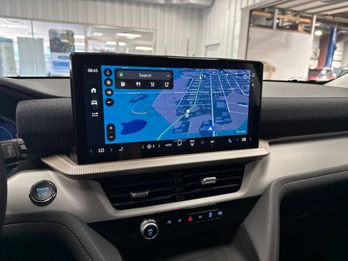 New 2026 Ford Explorer Active AWD/4WD image 19