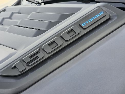 New 2026 RAM 1500 Express AWD/4WD image 8