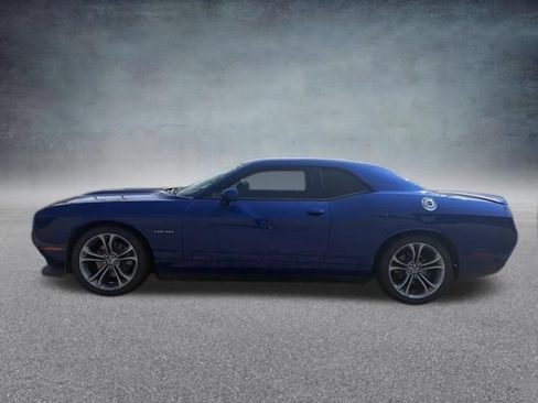 Used 2020 Dodge Challenger R/T RWD image 11