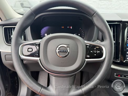 Used 2025 Volvo XC60 B5 Plus AWD/4WD image 22