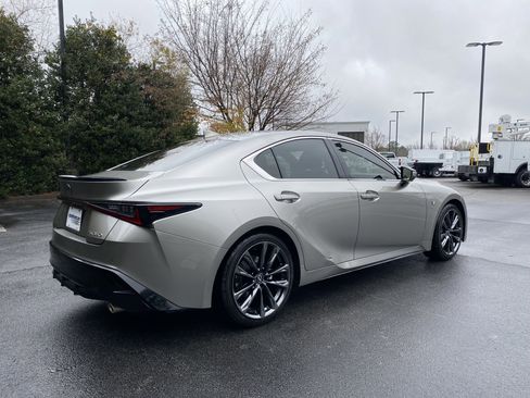 Used 2023 Lexus IS 350 F Sport image 9