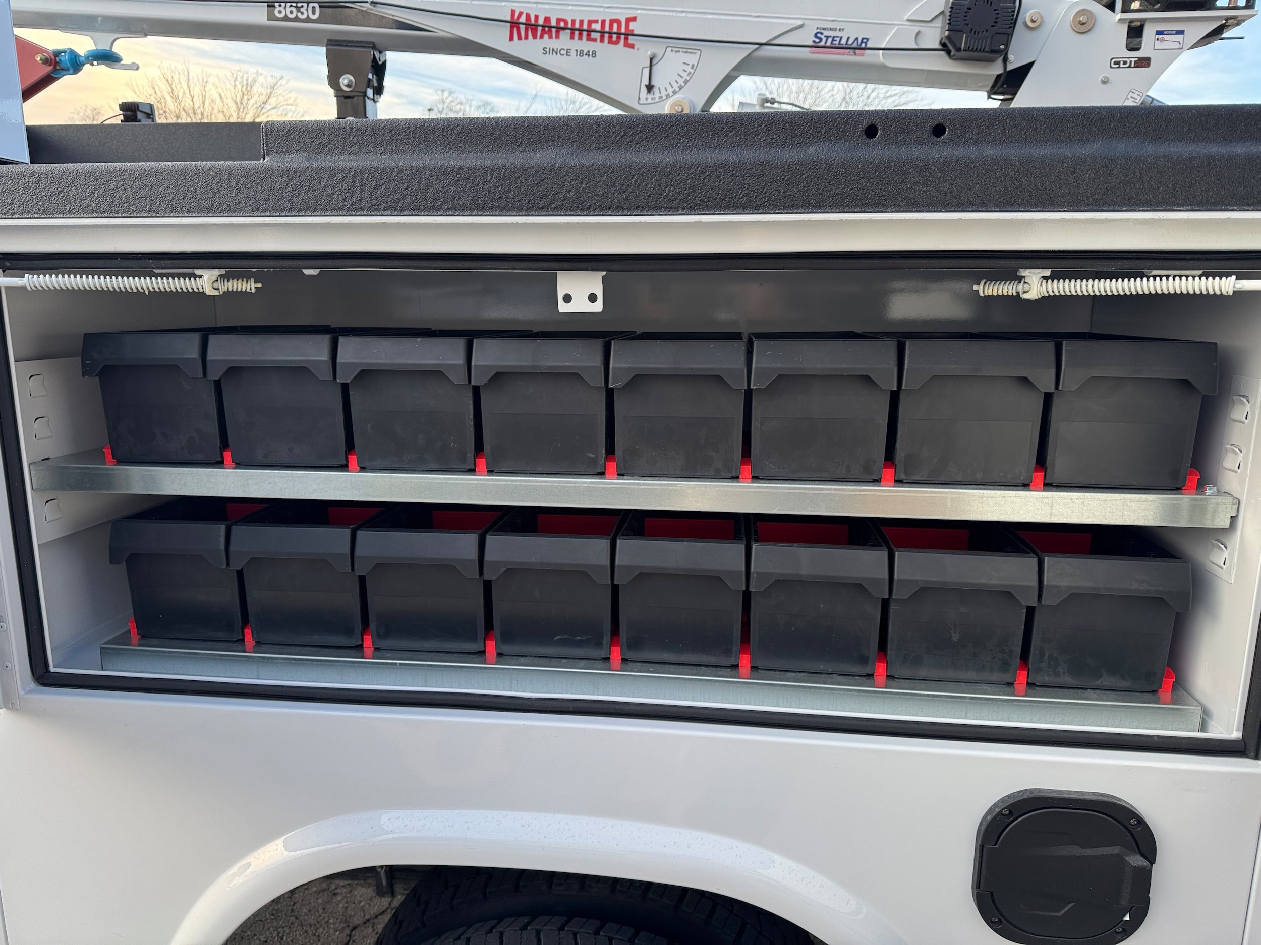 New 2026 Ford F550 4x4 Supercab Super Duty w/ XLT Value Package image 4