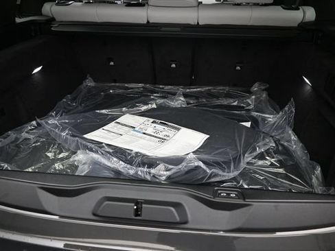 New 2026 BMW X5 xDrive50e w/ Executive Package AWD/4WD image 23