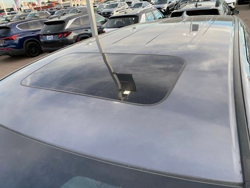 Used 2019 Honda Odyssey Touring image 9