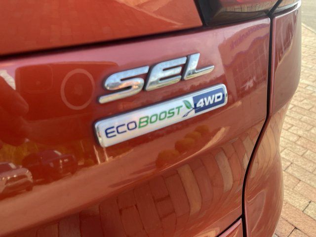 Used 2019 Ford Escape SEL AWD/4WD image 32