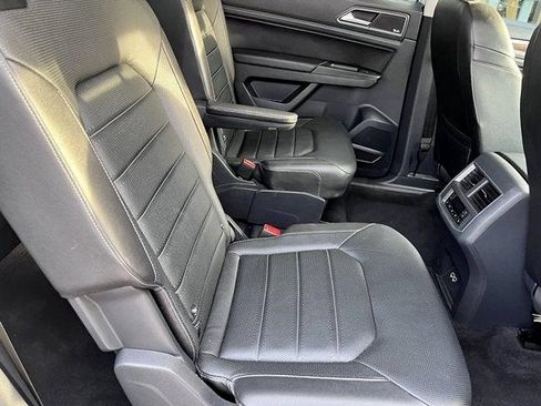 Used 2018 Volkswagen Atlas SEL Premium AWD/4WD image 4