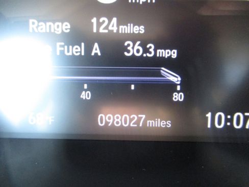 Used 2019 Honda CR-V EX image 18