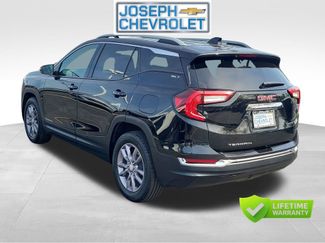 Certified 2023 GMC Terrain SLT FWD video 3