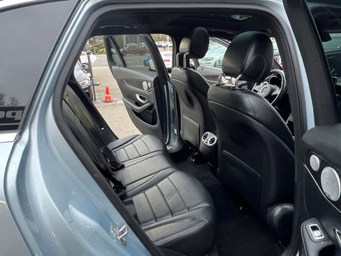 Used 2018 Mercedes-Benz GLC 300 4MATIC image 30