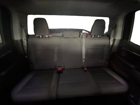 Used 2024 Chevrolet Silverado 1500 LT w/ Z71 Off-Road Package image 17