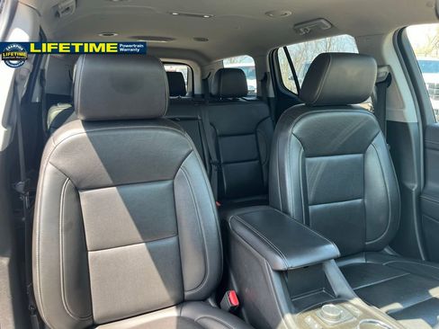 Used 2023 GMC Acadia SLT AWD/4WD image 39