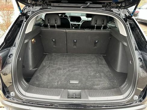 Used 2025 Chevrolet Trax LT image 29