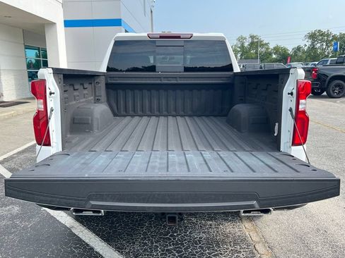 Used 2022 Chevrolet Silverado 1500 LT Trail Boss w/ Convenience Package II AWD/4WD image 7