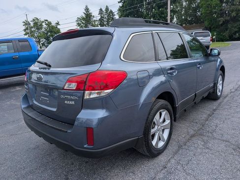 Used 2014 Subaru Outback 2.5i Limited w/ Moonroof Package AWD/4WD image 13