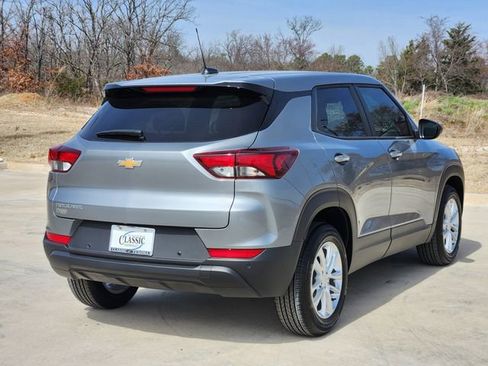 New 2026 Chevrolet TrailBlazer LS w/ LS Convenience Package FWD image 5