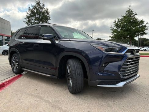 New 2026 Toyota Grand Highlander AWD Hybrid image 4