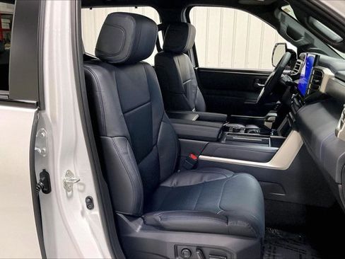 New 2026 Toyota Tundra Platinum AWD/4WD image 31