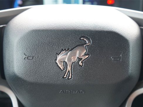 Certified 2021 Ford Bronco Badlands AWD/4WD image 16