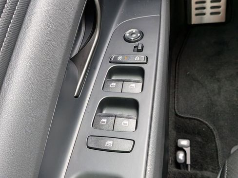 Used 2026 Hyundai Elantra Sport FWD image 21