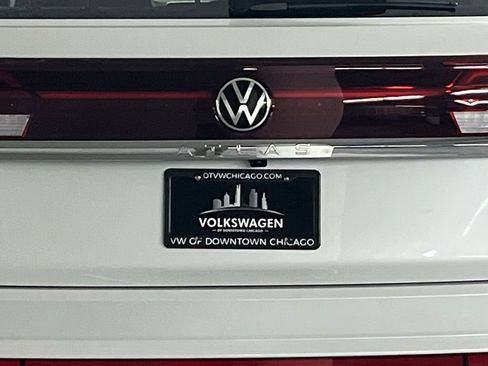 New 2026 Volkswagen Atlas Cross Sport SEL Premium R-Line AWD/4WD image 36