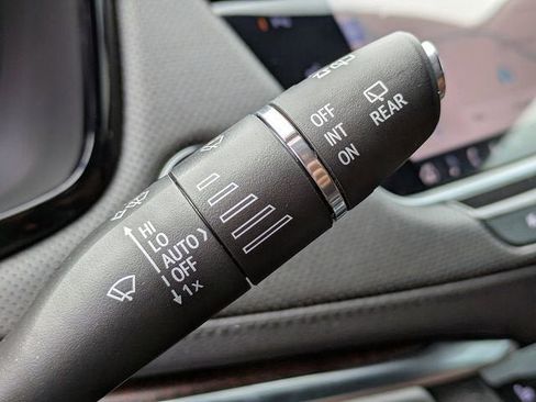 New 2025 Cadillac XT5 Premium Luxury w/ Technology Package image 32