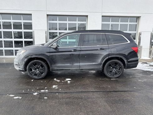 Used 2022 Honda Pilot Special Edition image 2