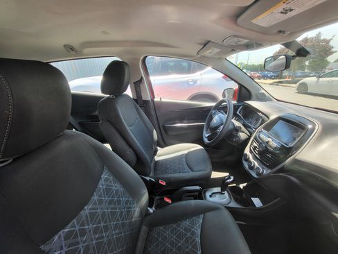 Used 2022 Chevrolet Spark LT FWD image 8