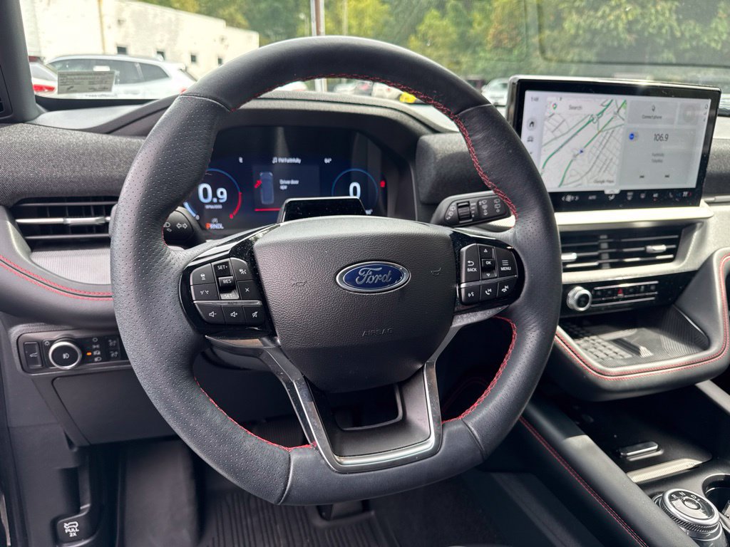 Used 2025 Ford Explorer ST-Line w/ Premium Package AWD/4WD image 11