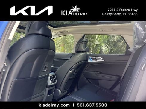 New 2026 Kia Sportage EX w/ EX Panorama Roof Package FWD image 15