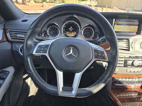 Used 2012 Mercedes-Benz E 350 Sedan image 28