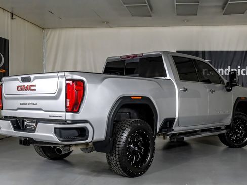 Used 2021 GMC Sierra 2500 Denali w/ Denali Ultimate Package AWD/4WD image 7