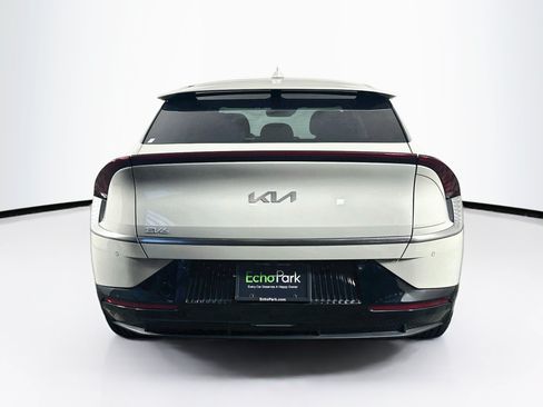 Used 2023 Kia EV6 Wind RWD image 7