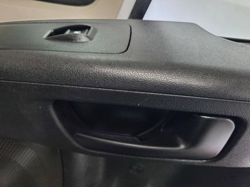 Used 2022 RAM ProMaster 2500 w/ Driver Convenience Group FWD image 14