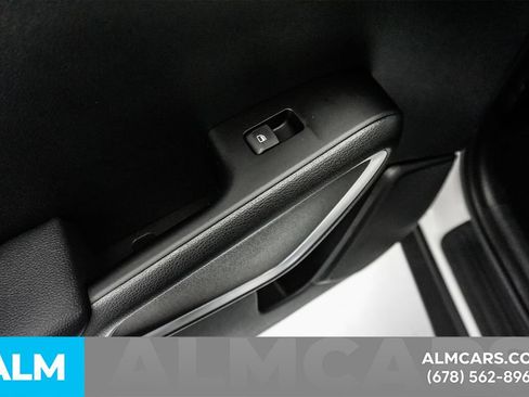 Used 2025 Kia Soul LX w/ LX Technology Package FWD image 43