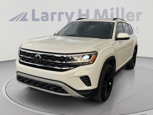 Used 2023 Volkswagen Atlas SE w/ Black Wheel Package AWD/4WD image 1