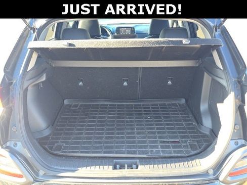 Used 2020 Hyundai Kona Limited image 9