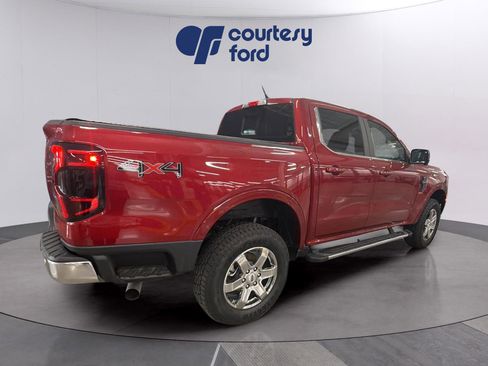 Used 2025 Ford Ranger Lariat w/ Chrome Accent Package AWD/4WD image 7