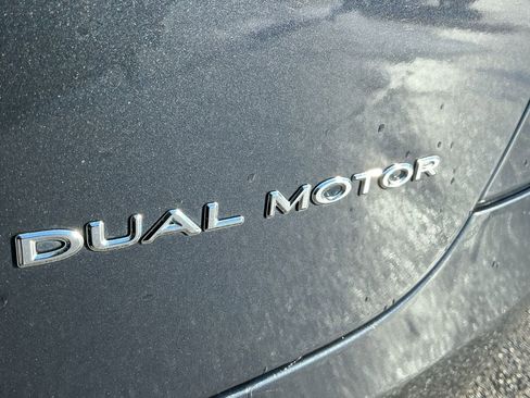 Used 2019 Tesla Model X Long Range image 23