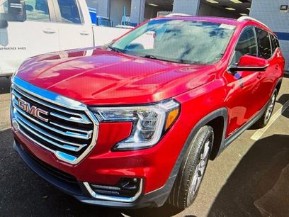 Used 2023 GMC Terrain SLT