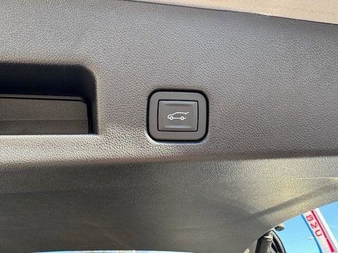 New 2026 Buick Enclave Preferred w/ Power Package image 7