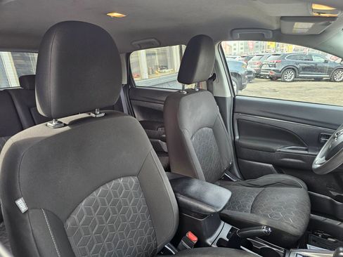 Used 2021 Mitsubishi Outlander Sport ES image 14