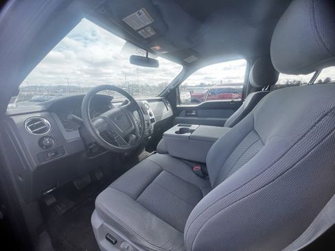 Used 2014 Ford F150 XLT w/ Equipment Group 302A Luxury image 12