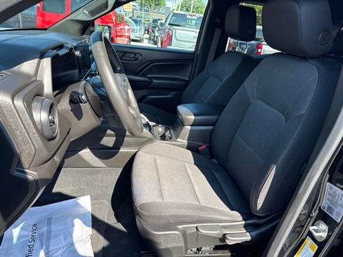 Used 2023 Chevrolet Colorado Trail Boss w/ Advanced Trailering Package AWD/4WD image 12