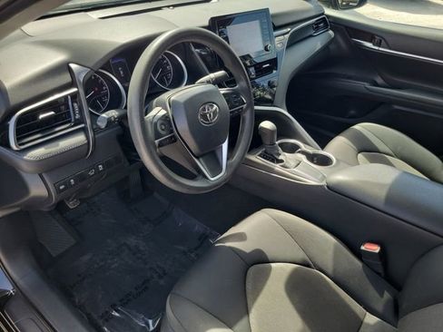 Used 2021 Toyota Camry LE FWD image 19